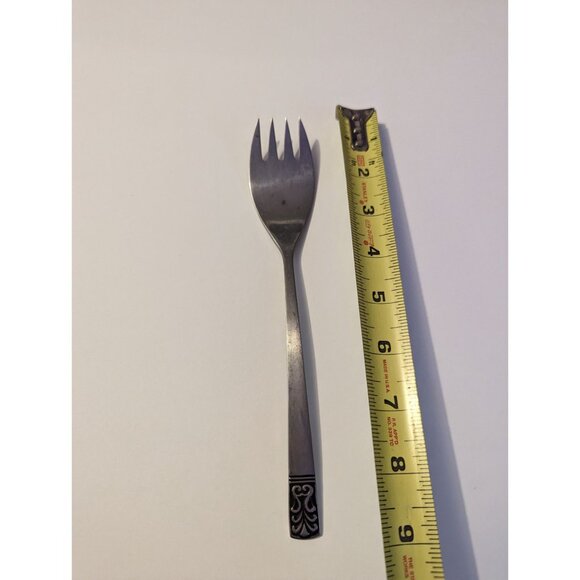 VTG CARLYLE Hong Kong stainless cameo pattern serving fork replacement - Picture 8 of 8